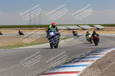 media/Sep-04-2023-Lets Ride (Mon) [[34443f911e]]/B Group/1220pm (Wheelie Bump)/